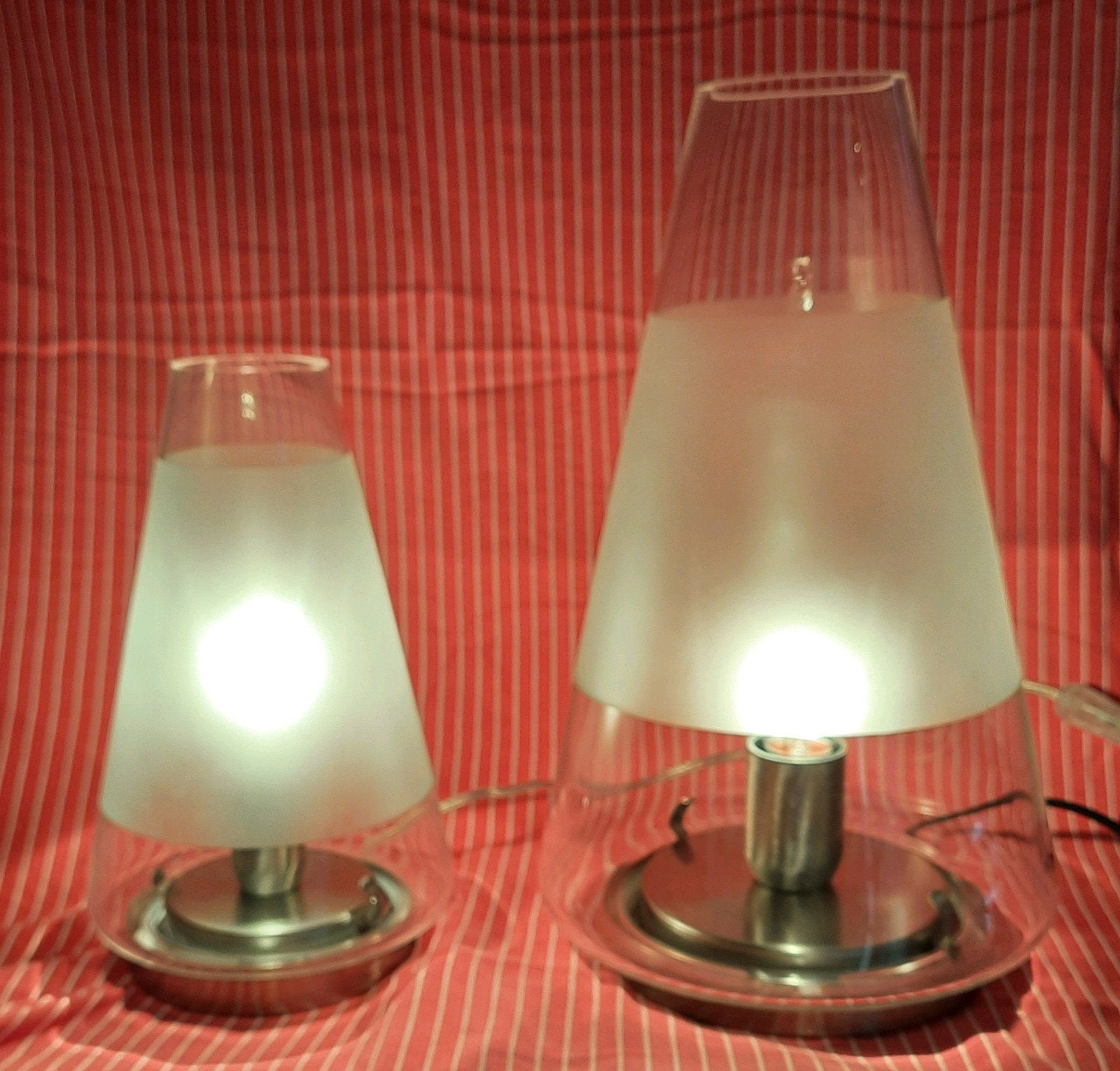 Massive kegelvormige tafellampen,lees de beschrijving, Ophalen of Verzenden, Zo goed als nieuw, Glas, Sfeerlamp