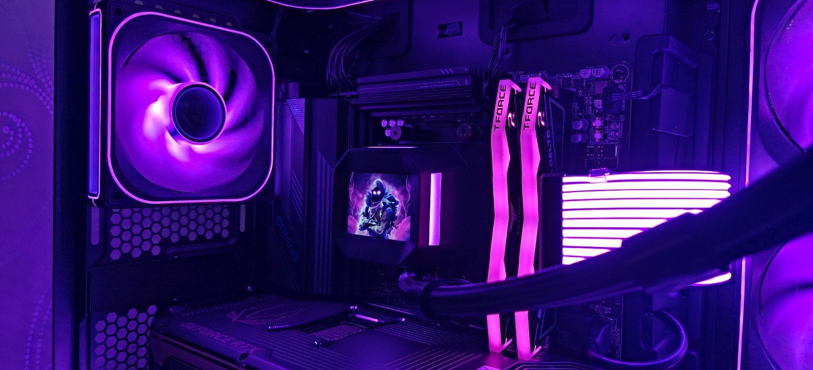Foto 8 van [NIEUW] Game PC | RTX 5080 | Ryzen 9800x3d | 32GB | Gen5 SSD