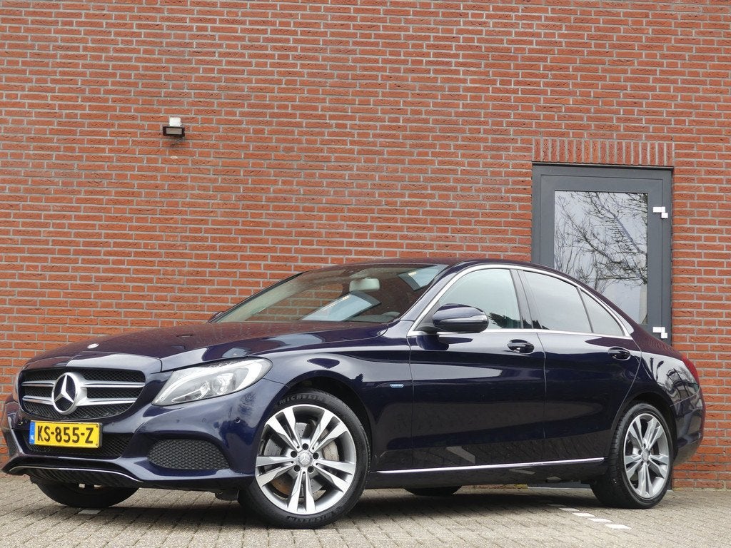Mercedes-Benz C-Klasse 350 e / Leer / Sportstoelen / 18inch, Automaat, Achterwielaandrijving, Gebruikt, Blauw
