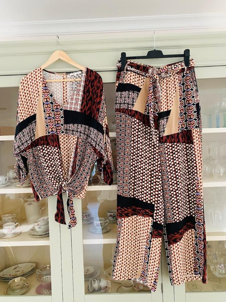 Broek met Top Tramontana Bruin Maat L zgan, Kostuum of Pak, Bruin, Tramontana, Maat 42/44 (L)