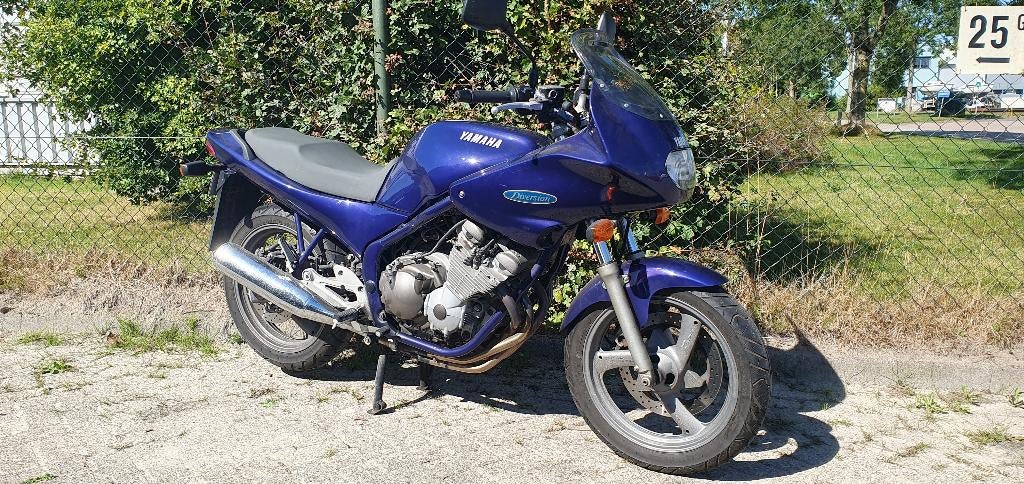 Yamaha diversion XJ 600 S  van der wal motoren sneek 850,--, Motoren, 4 cilinders, Bedrijf, Toermotor, 600 cc