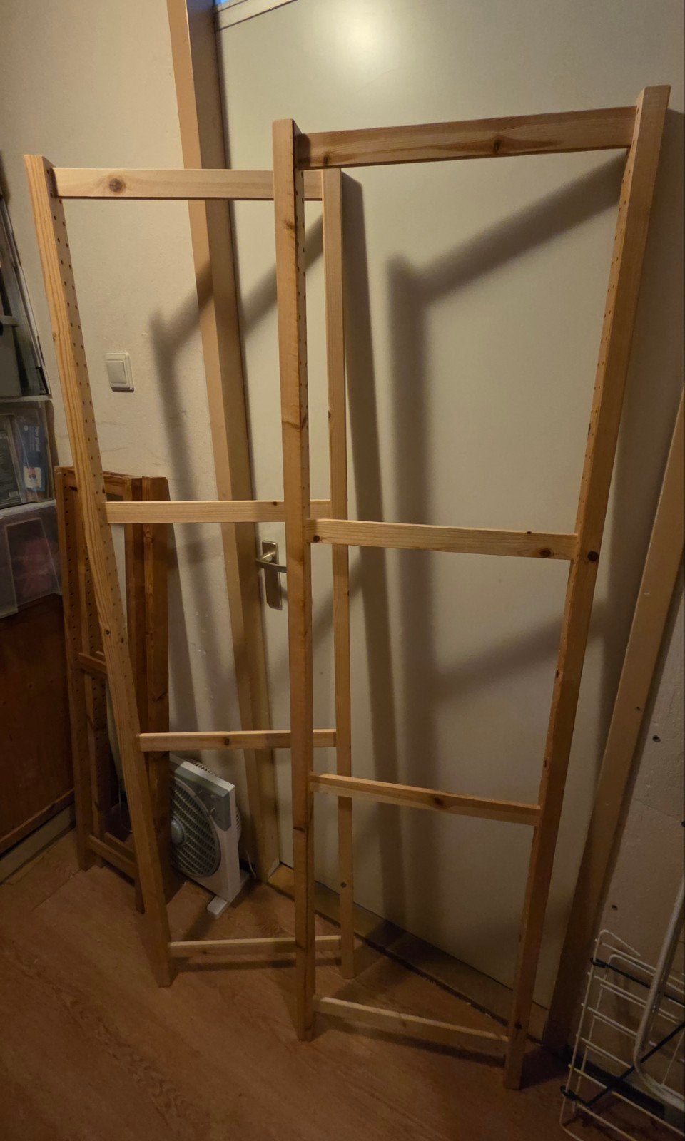 Twee staanders/ zijpanelen Ikea Ivar, Ophalen, Gebruikt