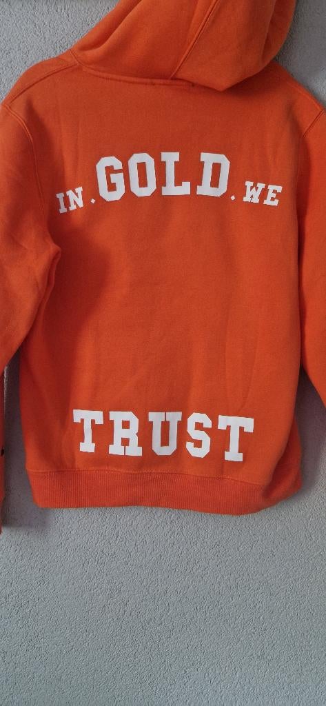 In Gold We Trust hoodie oranje Maat M, Kleding | Heren, Truien en Vesten, Nieuw, Oranje, In Gold We Trust, Verzenden