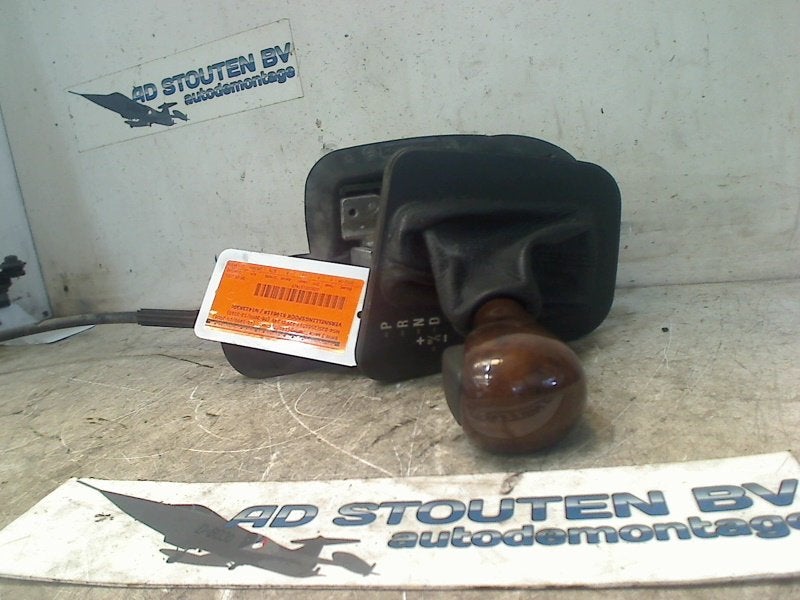 Versnellingspook 8196118 / ls1423830c 3 serie 2002, Gebruikt, Petuelring 130, München 80809, , Duitsland, BMW, Bayerische Motoren Werke AG