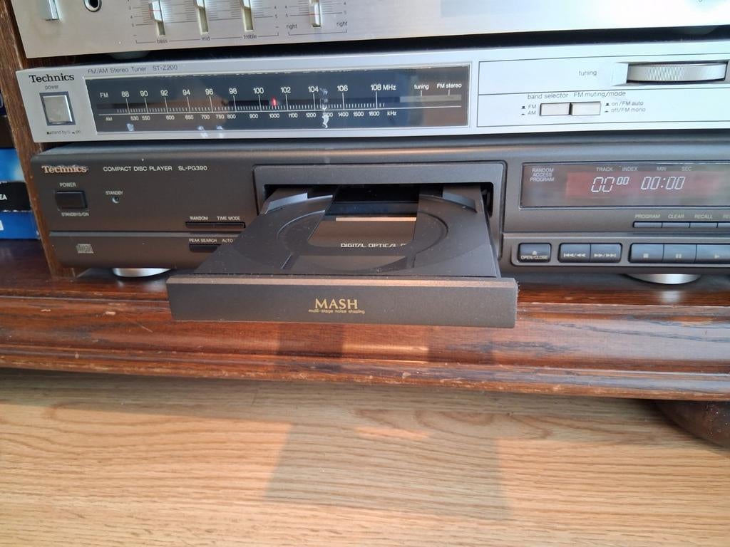 Complete Audio/Video Set: DVD, VCR, Tuner, Cassette, CD, Gebruikt, Losse componenten, Tuner of Radio, Ophalen