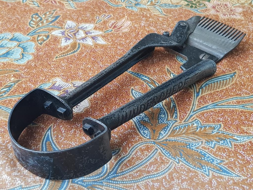 Mooie originele antieke trimschaar voor honden 23 cm., Ophalen of Verzenden