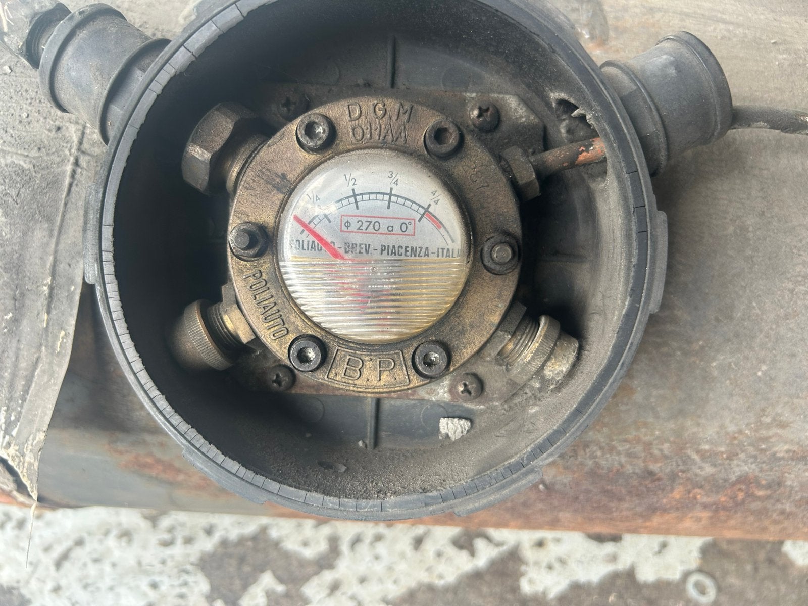 Lpg dampgas tank, Ophalen