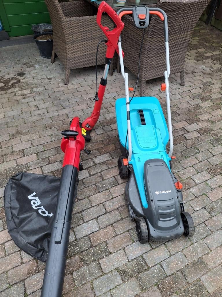 Bladblazer en grastrimmer, Ophalen of Verzenden, Gebruikt