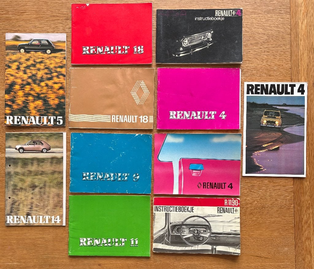 11 Renault instructieboekjes en brochures, jaren 60 70 en 80, Ophalen of Verzenden
