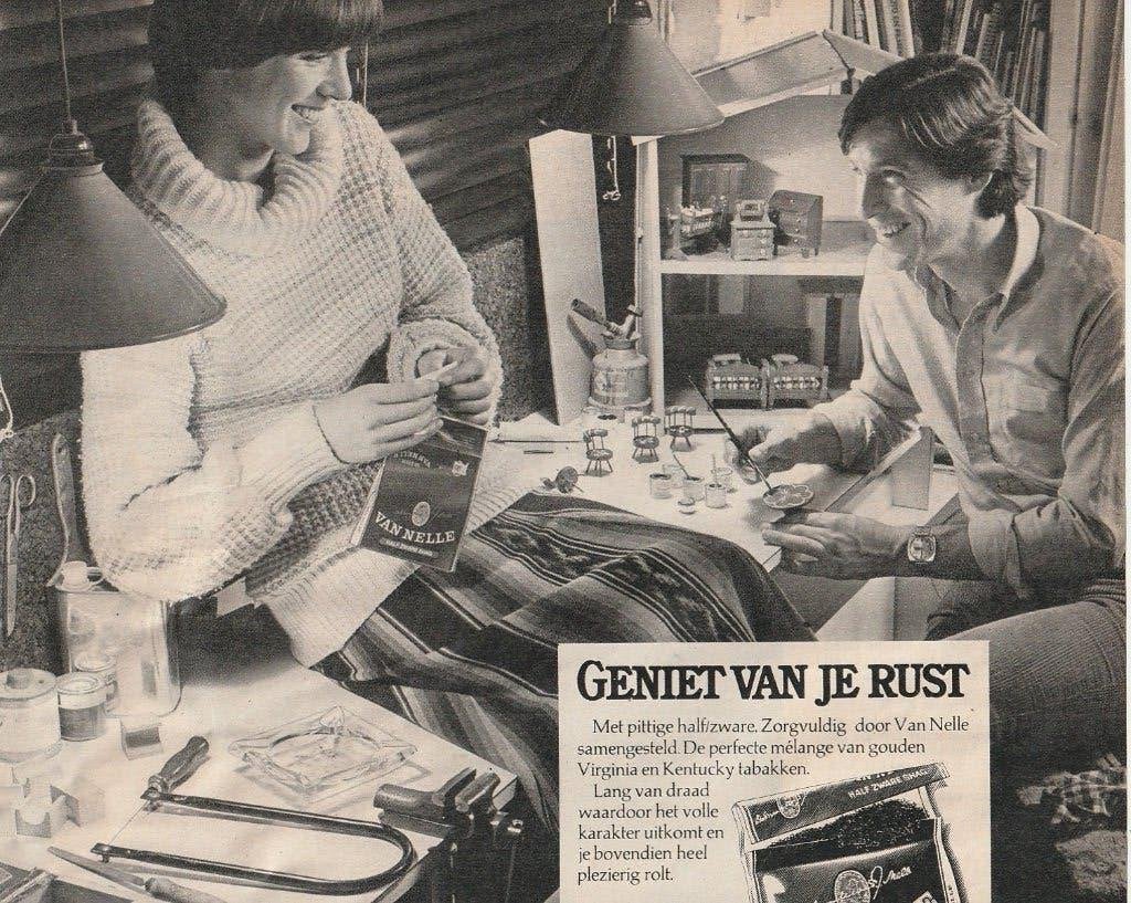 Retro reclame 1978 Van Nelle shag vader maakt poppenhuis, Verzenden, Overige typen