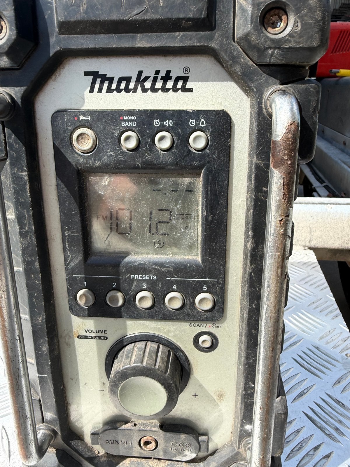 Makita Bouwradio - Robuuste Radio voor Werkplaats, Ophalen of Verzenden, Gebruikt, Bouwradio