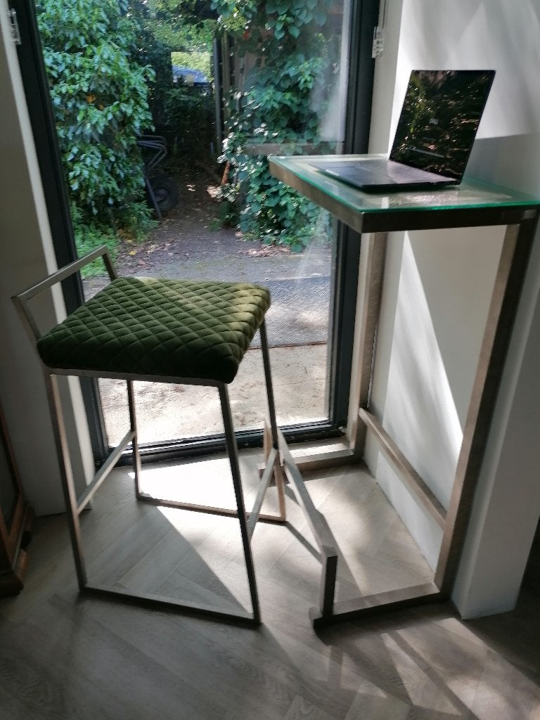 Design werkplek computertafel by Paul Cornelissen, Ophalen, Zit-sta bureau, Metaal, Zo goed als nieuw