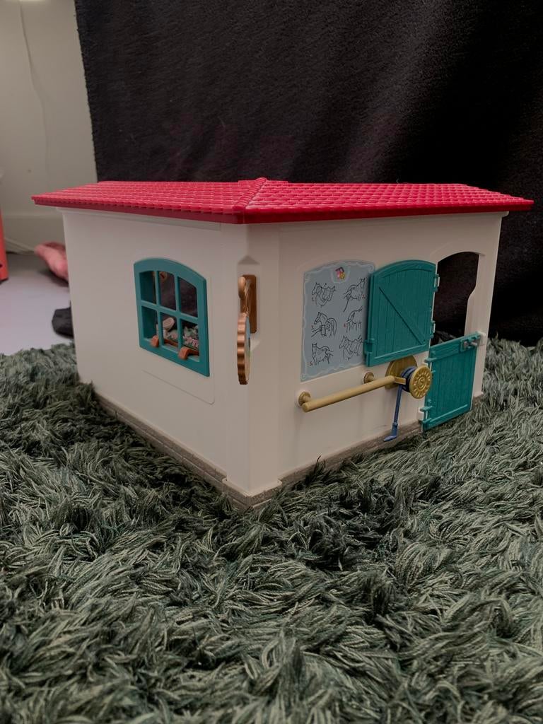 Schleich winkel zadelkamer paarden set!!, Ophalen of Verzenden, Gebruikt, Jongen of Meisje