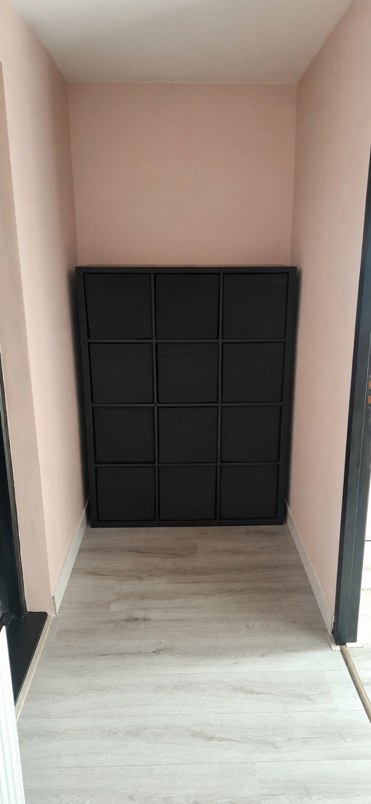 Kallax open kast zwartbruin Ikea 12 vakken incl. bakken, Ophalen, Zo goed als nieuw
