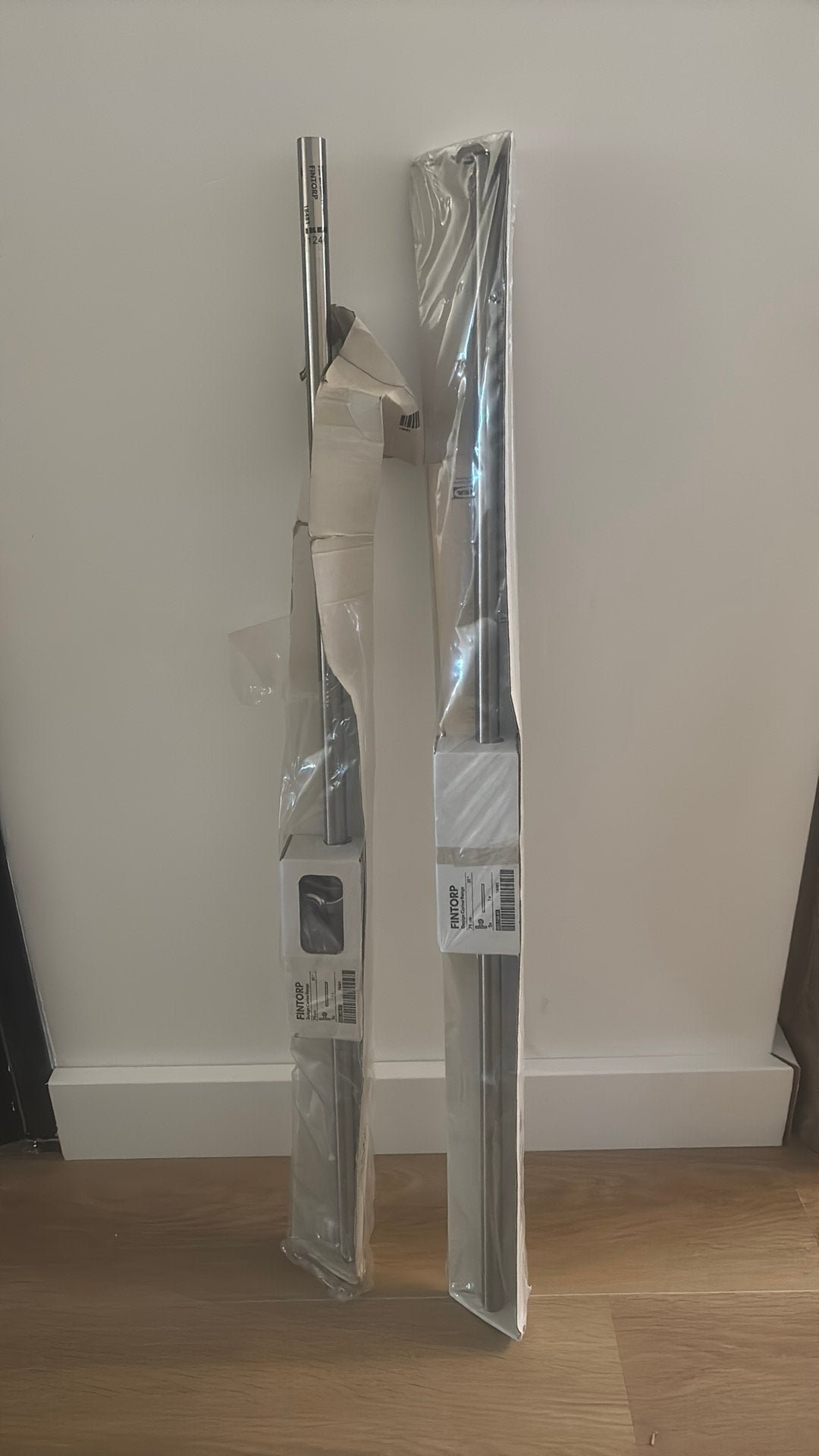 2 stuks Nieuwe Fintorp stangen, nog in verpakking, Ophalen, Nieuw, Zilver, Metaal
