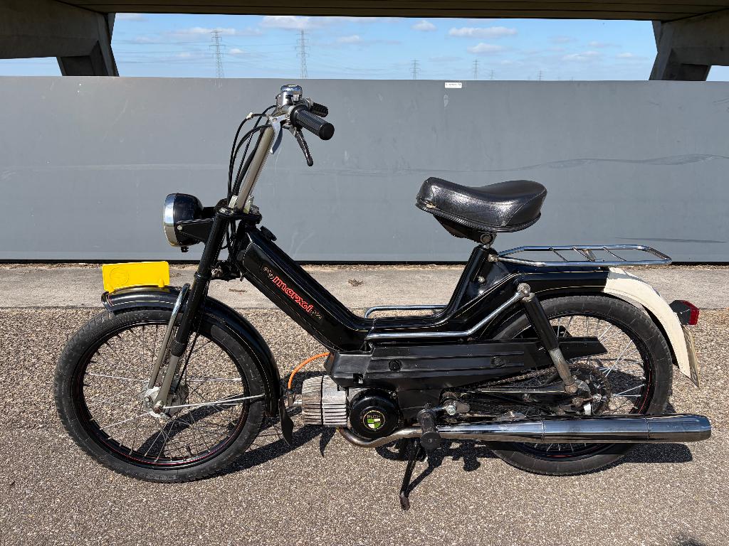 Puch Maxi S  (Nostalgie)  Zwart, orig., 1e lak, Ophalen, Maximaal 45 km/u, 49 cc, Zo goed als nieuw