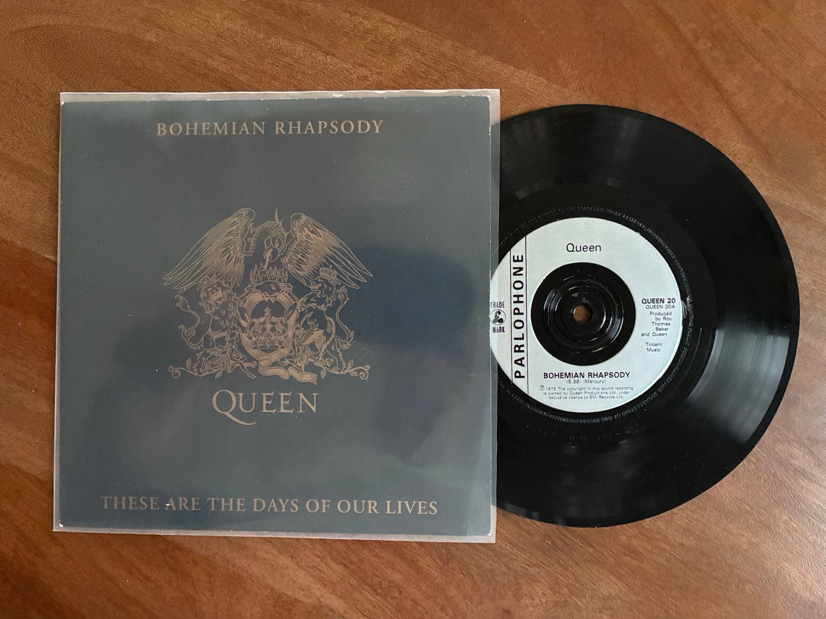 Queen - Bohemian Rhapsody / These are the days of our lives, Ophalen of Verzenden, 7 inch