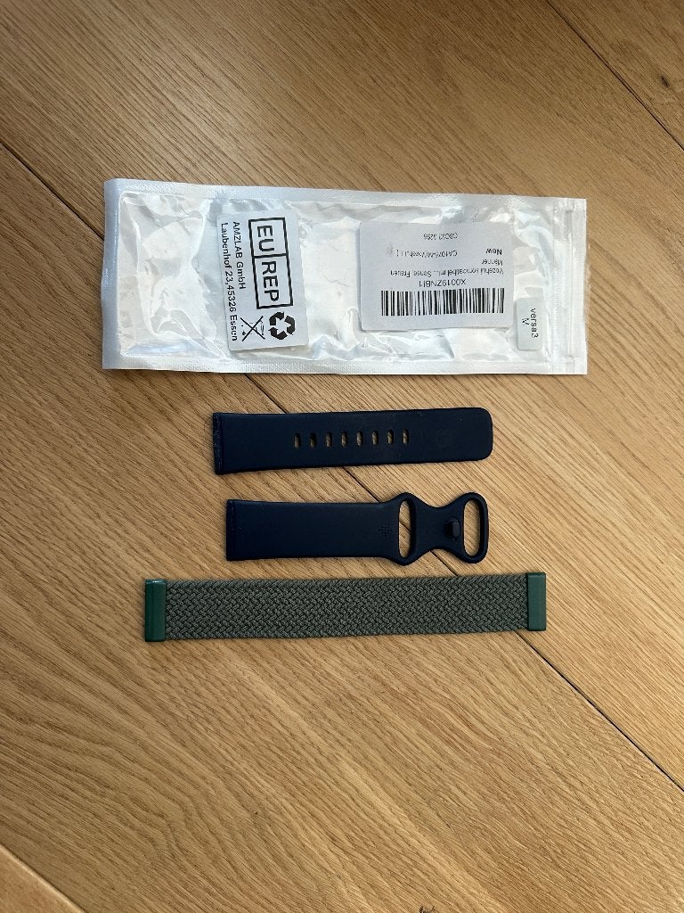 2x Horlogebandje voor Fitbit Versa 3, Zwart, Nieuw, Ophalen of Verzenden, Fitbit