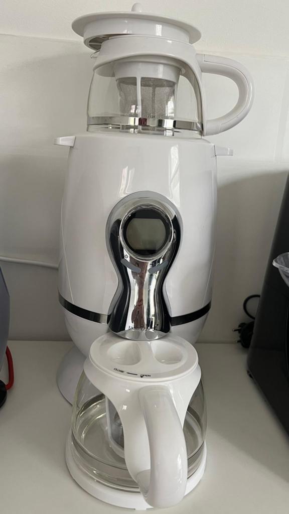 Digitale Theemaker met LCD Scherm - 2.5L Capaciteit, 2 liter of meer, Ophalen, Zo goed als nieuw