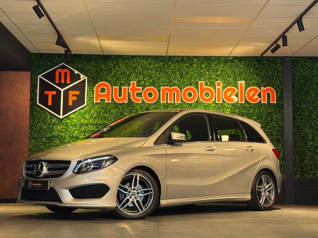 Mercedes-Benz B-klasse 180 Business AMG |CAMERA|OrgNL|NIEUWS, 1325 kg, Gebruikt, 4 cilinders, Met garantie (alle)
