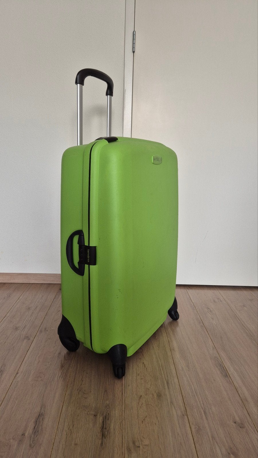 Samsonite koffer F'Lite Young Spinner - 80x55x33 cm - 111 L., Ophalen, Hard kunststof, Zo goed als nieuw, 70 cm of meer