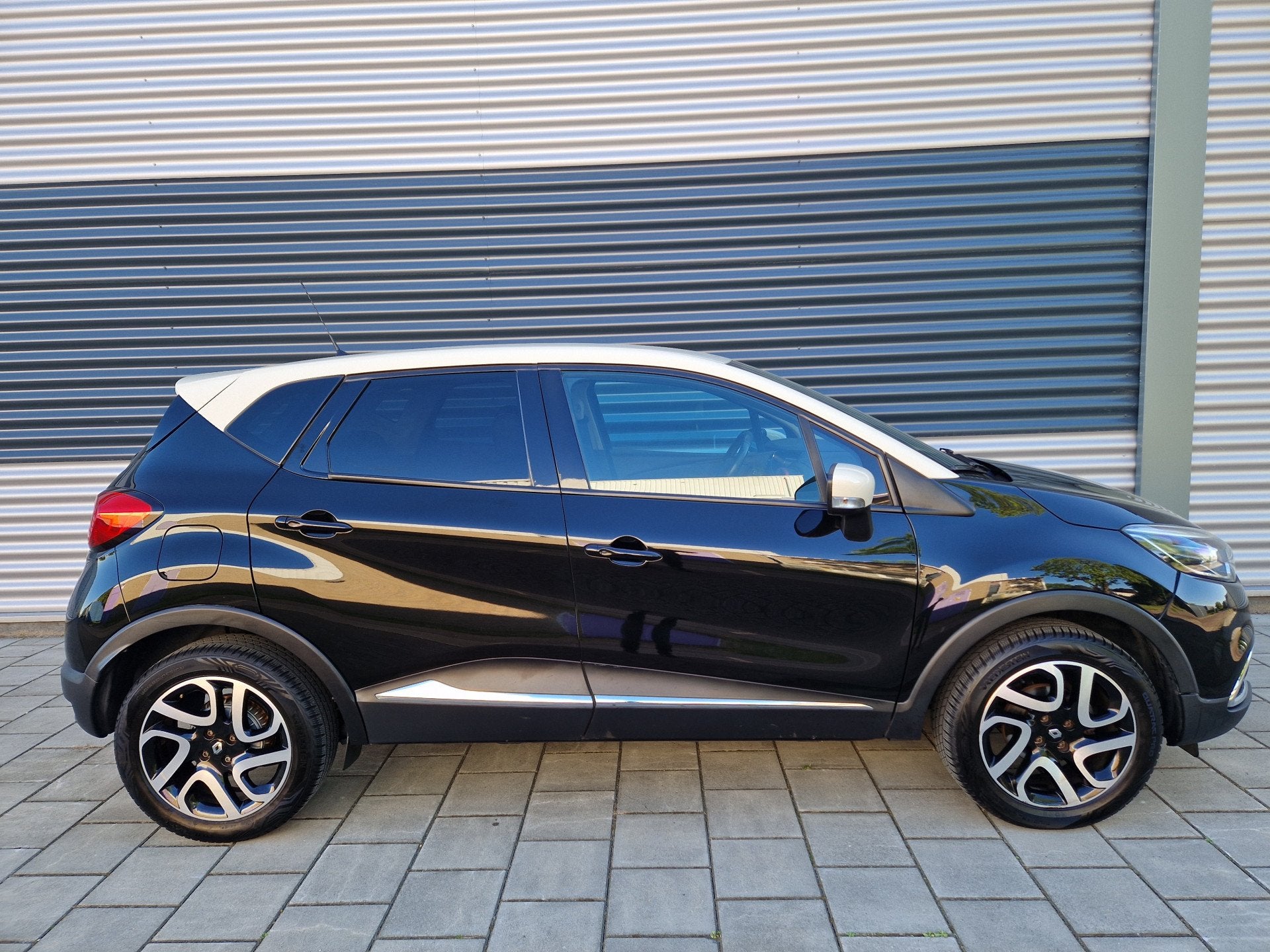 Renault Captur 0.9 TCe Xmod climatronic Navi Leder enz enz t, Auto's, 898 cc, Gebruikt, Euro 6, Handgeschakeld