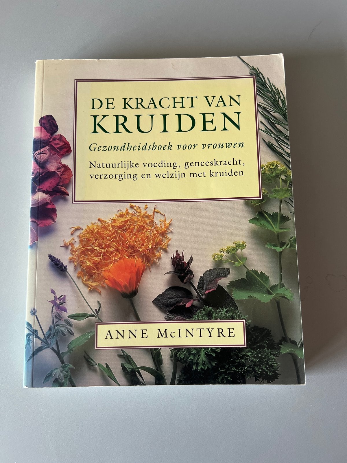 De Kracht van Kruiden - Gezondheidsboek voor vrouwen, Ophalen of Verzenden, Gelezen, Kruiden en Alternatief