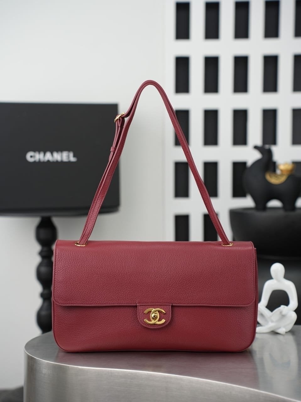 Maxi flap 2026 Burgundy, Verzenden, Zo goed als nieuw, Rood, Handtas