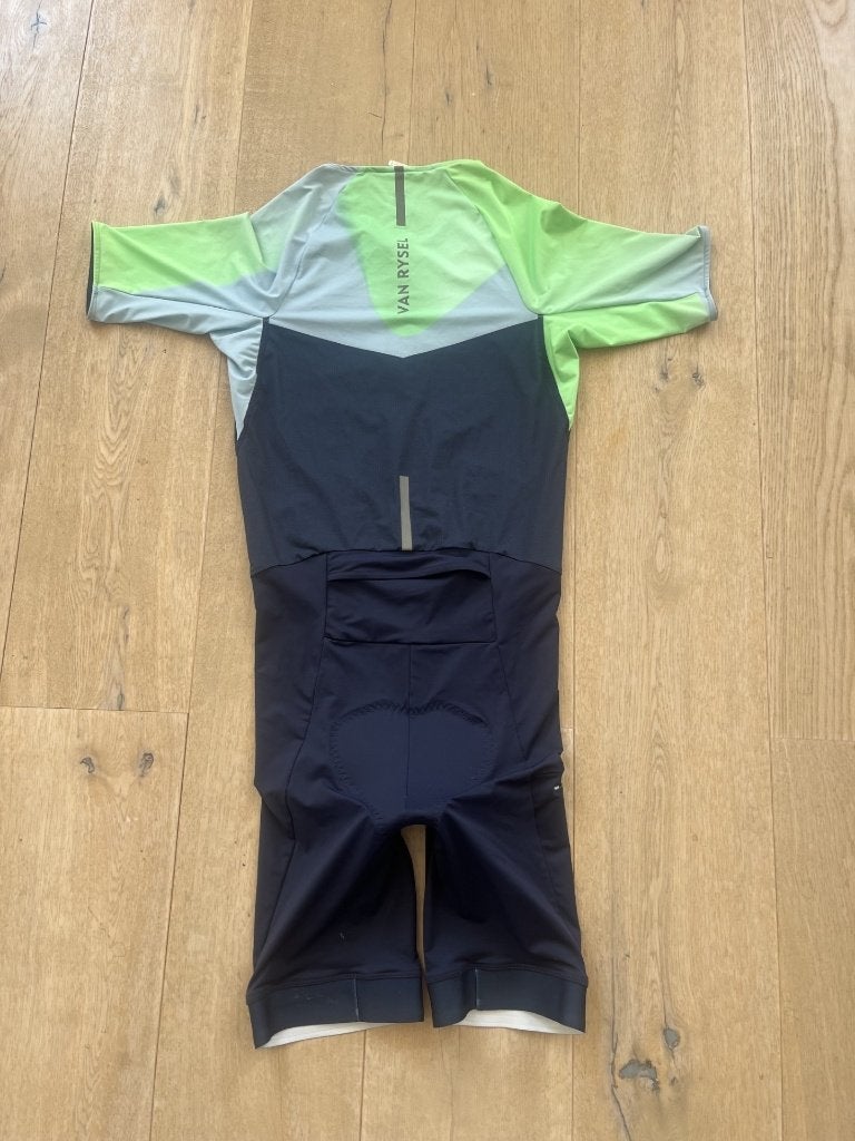 Van Rysel Junior Triathlon Suit, Kleding | Heren, Sportkleding, Ophalen, Overige kleuren, Overige maten, Zo goed als nieuw