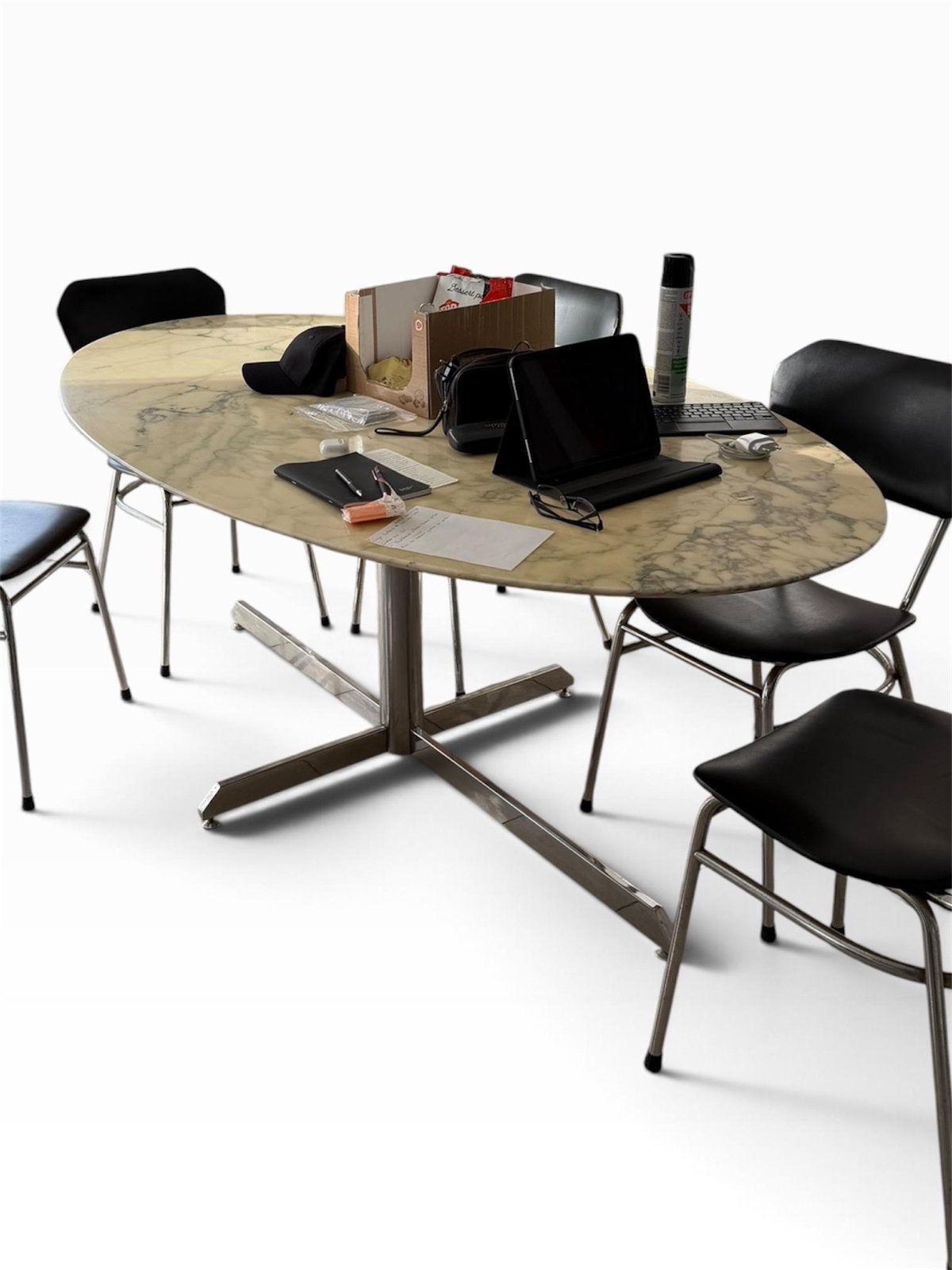 Knoll International Eettafel met Marmeren Blad, Gebruikt, 100 tot 150 cm, Ophalen of Verzenden, Vier personen