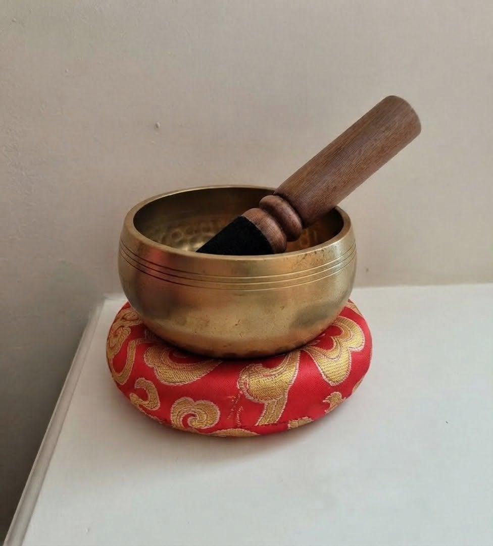 Tibetaanse klankschaal set met kussentje en klopper, Ophalen of Verzenden, Nieuw, Melodische percussie