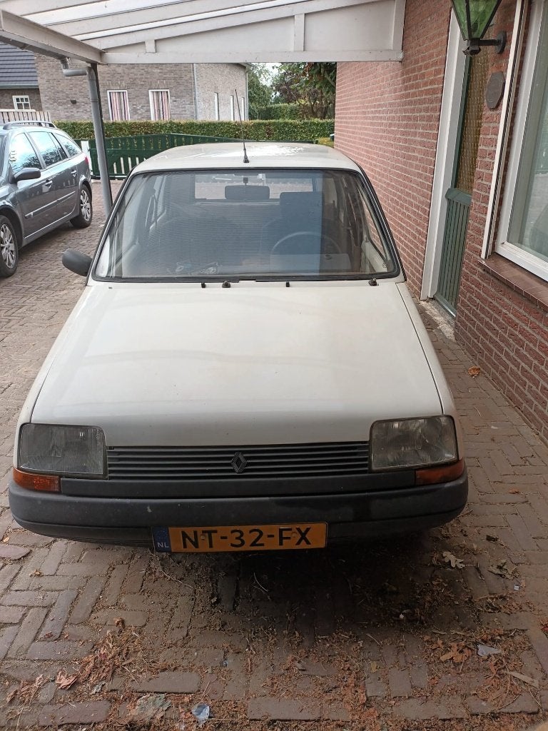 Renault 5 1.1 TL 1985 BELASTINGVRIJ, Voorwielaandrijving, 46 pk, 750 kg, 4 cilinders