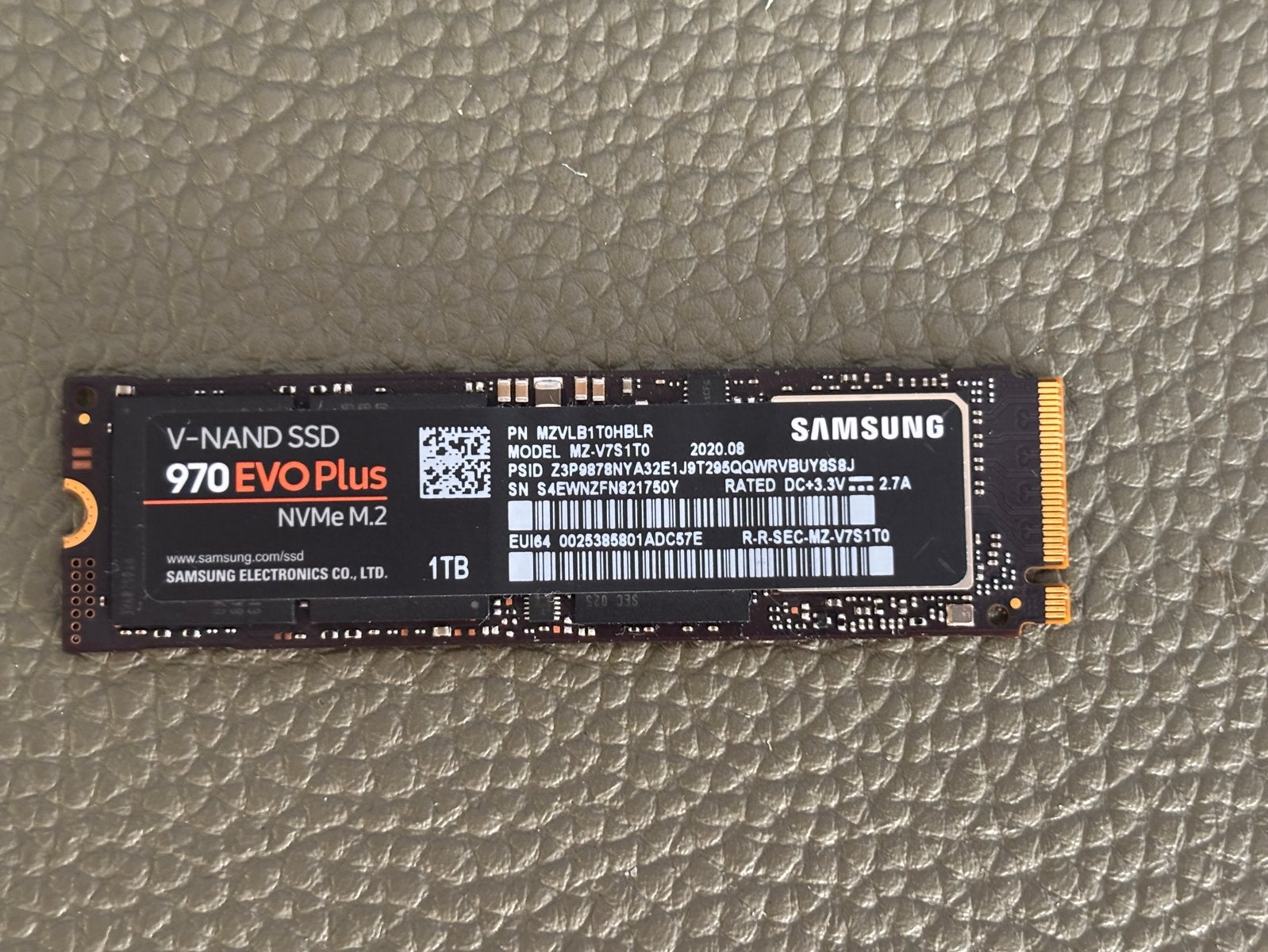 Defect? Samsung 970 EVO Plus NVMe M.2 SSD 1TB, Computers en Software, Harde schijven, Intern, Server, Ophalen of Verzenden, Zo goed als nieuw