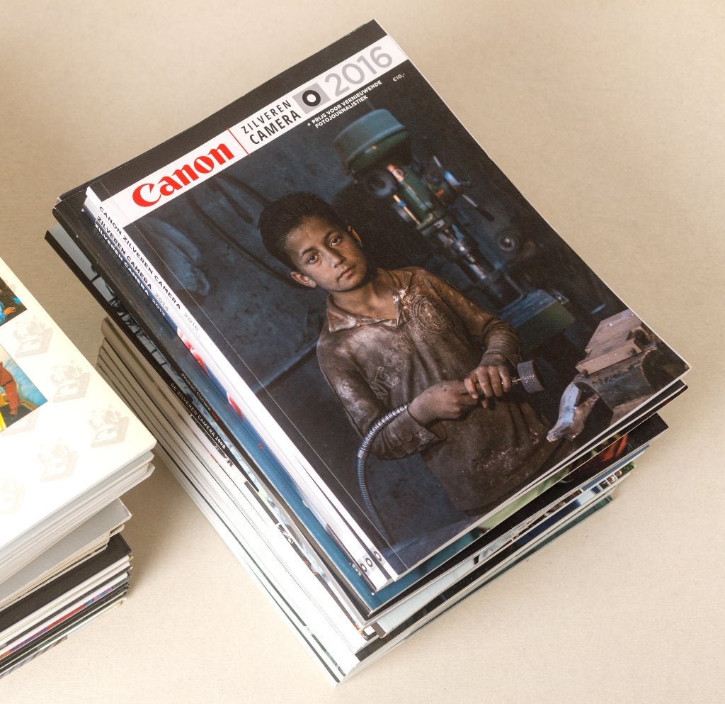 World Press Photo, De Zilveren Camera 9x + GPD Beeld 2x, Boeken, Ophalen of Verzenden, Zo goed als nieuw, Fotografen