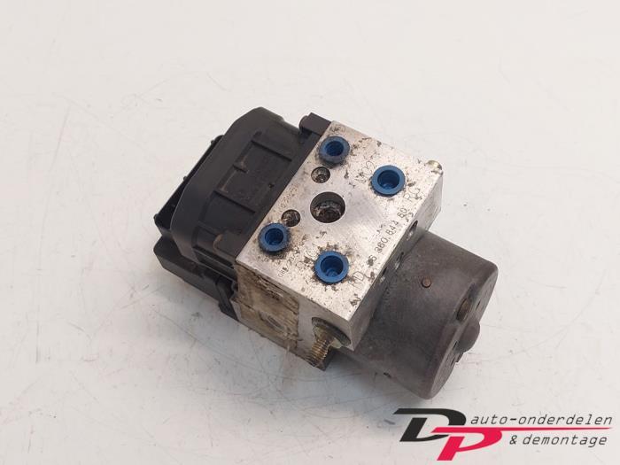ABS Pomp van een Peugeot 306, Gebruikt, -, -, Ophalen of Verzenden
