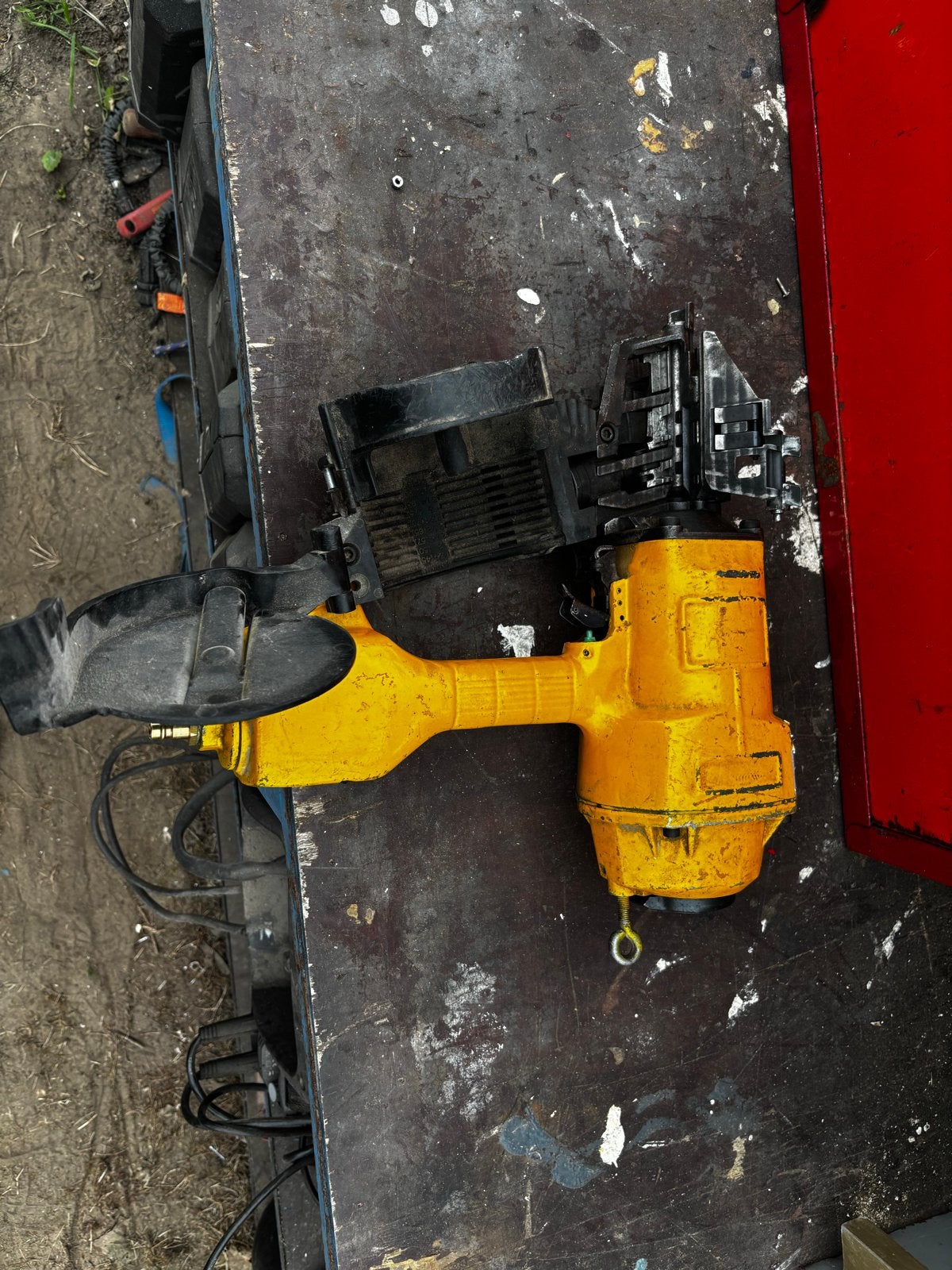 Bostitch Pneumatisch Spijkerpistool - Gebruikt, Ophalen of Verzenden, Gebruikt, Tacker/nietmachine, Overige merken