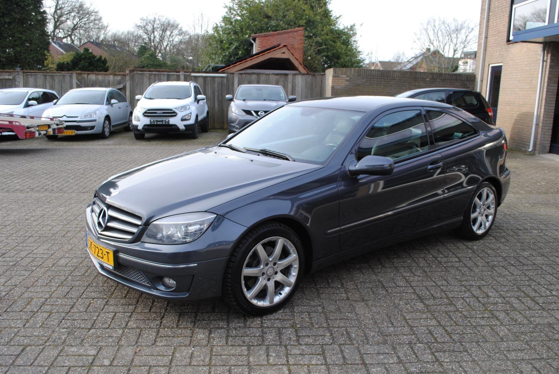 Mercedes-Benz CLC-klasse 230 V6,LEER,CRUISE CONTROL,NAVI., Auto's, Mercedes-Benz, Achterwielaandrijving, Gebruikt, CLC, 2496 cc
