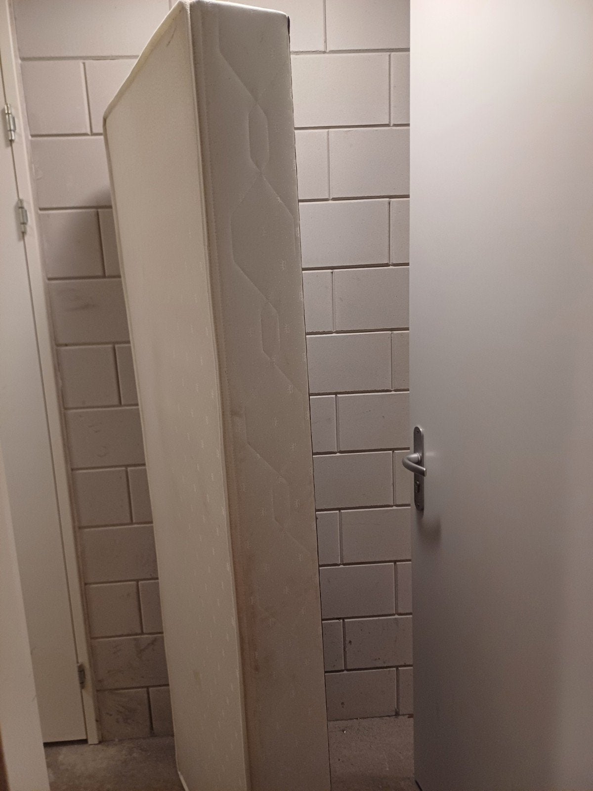 Gratis boxspring, Huis en Inrichting, Slaapkamer | Boxsprings, Ophalen, Gebruikt, Tweepersoons, 140 cm