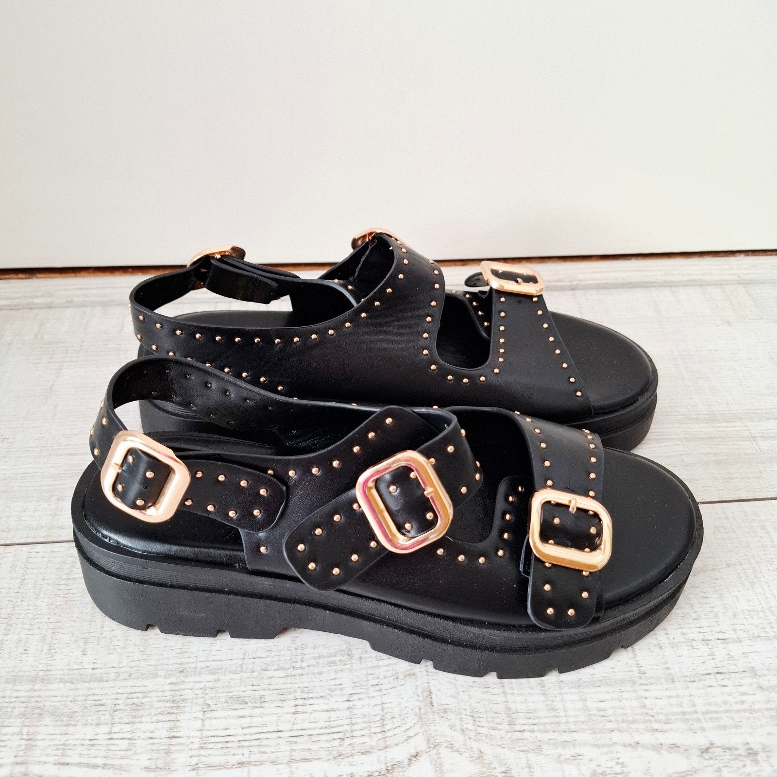 Lucky Shoes, nieuwe zwarte chunky sandalen - maat 39, Zwart, Lucky Shoes, Zo goed als nieuw, Sandalen of Muiltjes