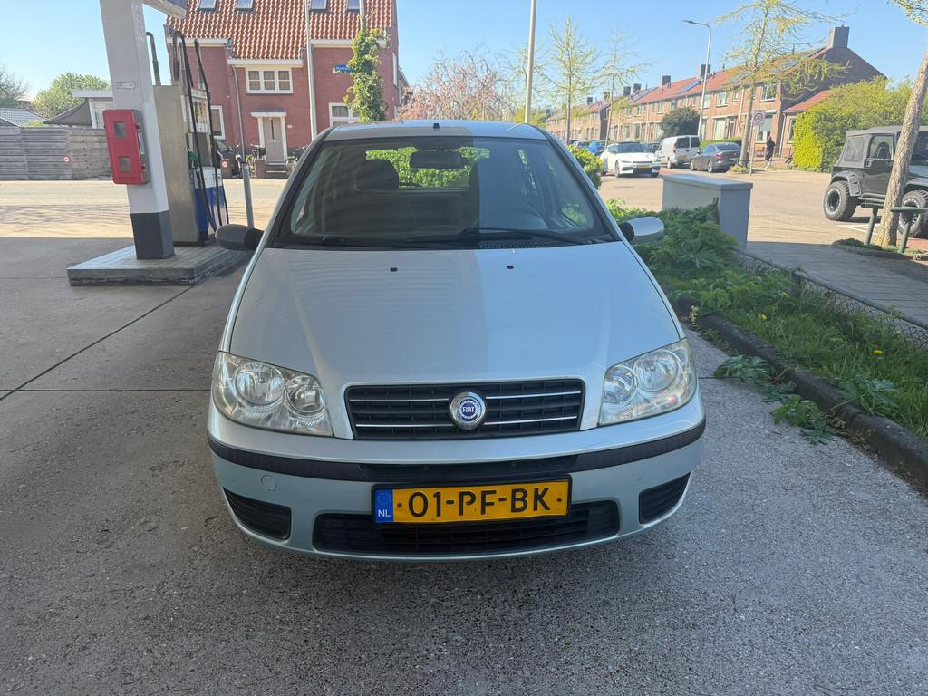 Fiat Punto 1.2 Dynamic, Auto's, Voorwielaandrijving, Stof, Gebruikt, 4 cilinders