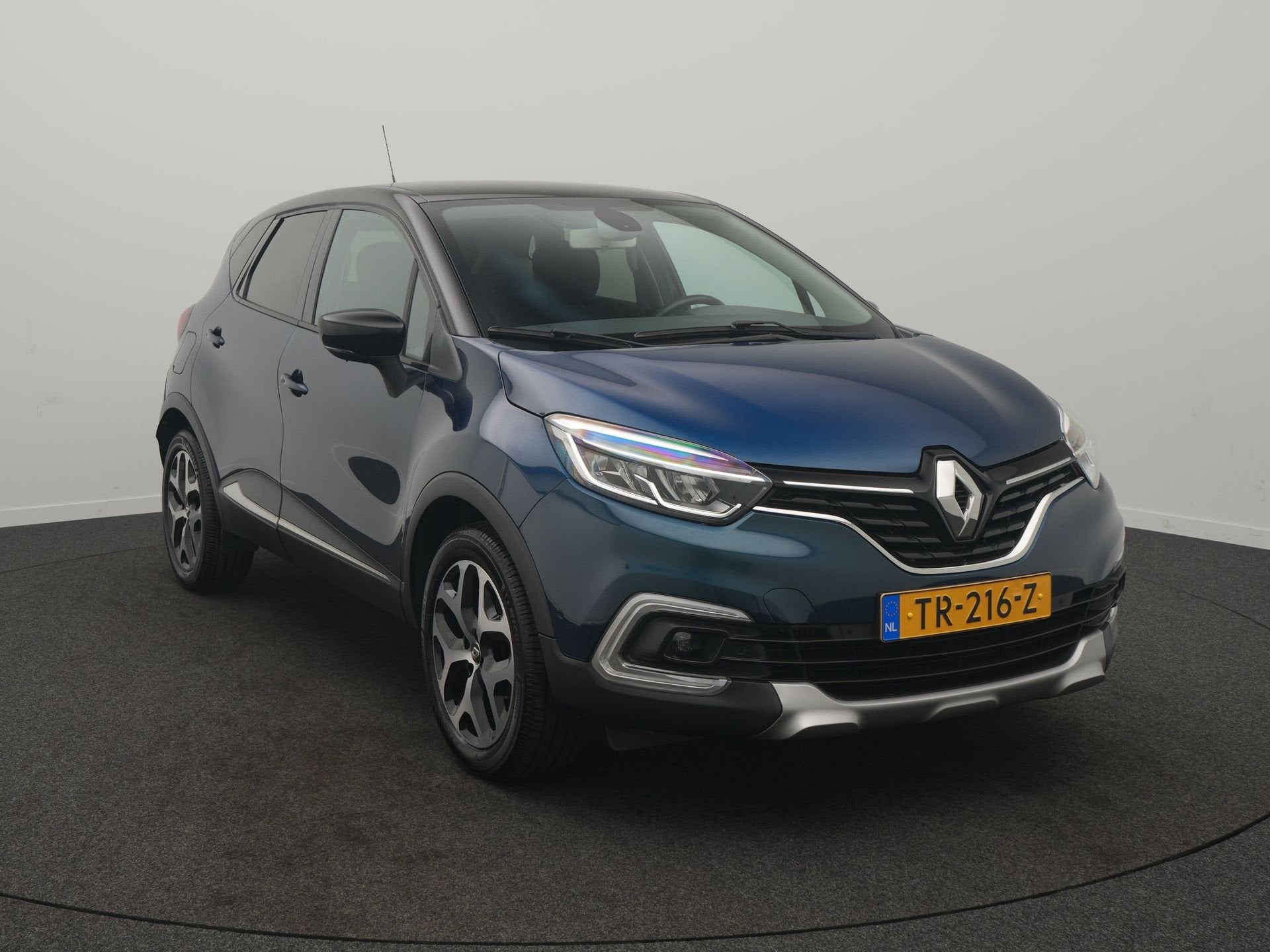 Renault Captur TCe 90 Intens - RIJKLAARPRIJS - Afneembare tr, Voorwielaandrijving, Gebruikt, Euro 6, Blauw