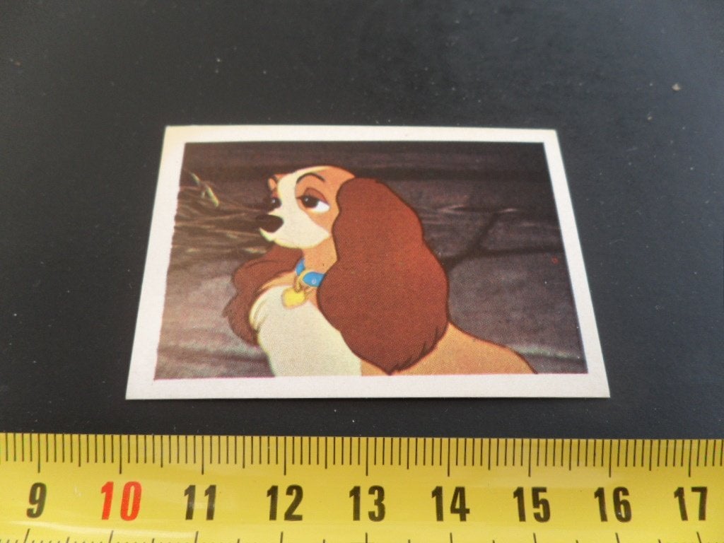 sticker walt disney lady en de vagebond #184, Ophalen of Verzenden, Zo goed als nieuw