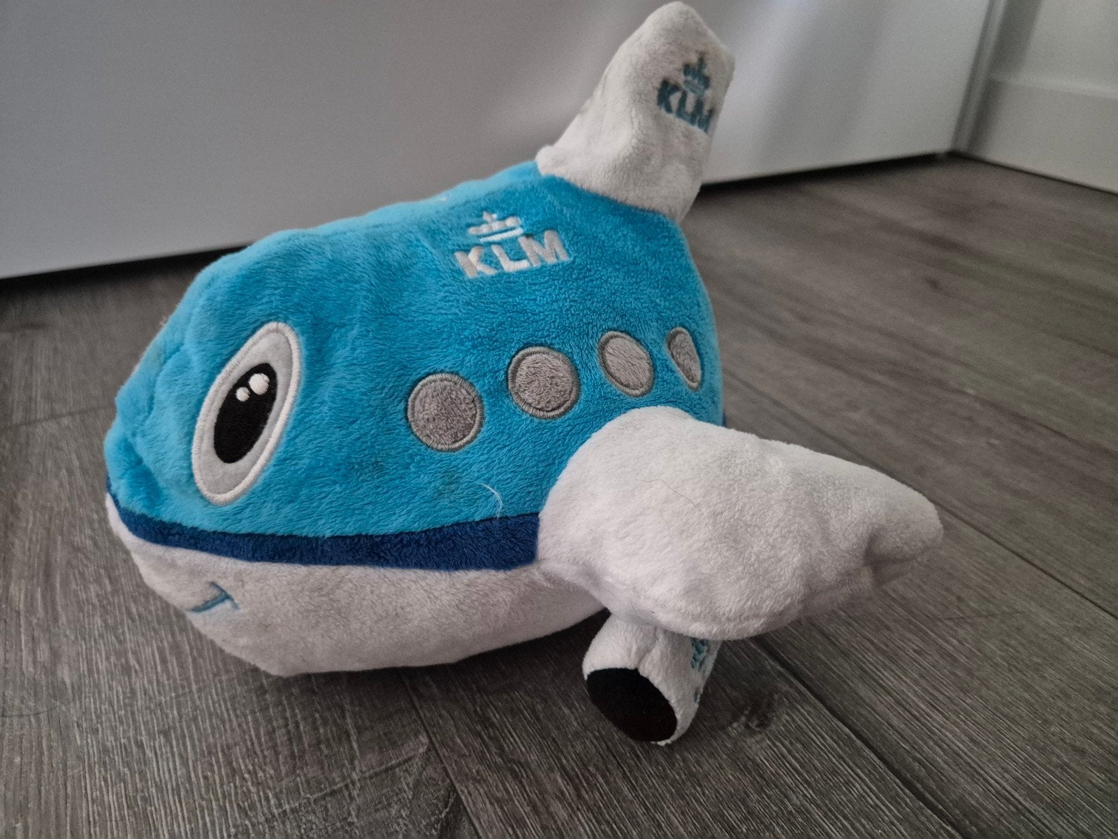 KLM Vliegtuig en Wereldbol Knuffel, Overige merken, Overige karakters, Overige typen, Blauw