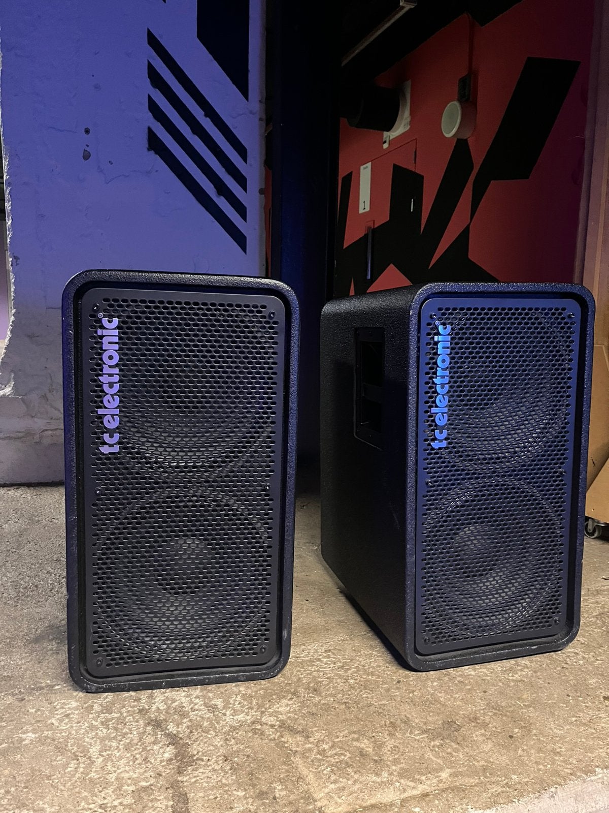 TC Electronic RS212 speaker, Ophalen, Zo goed als nieuw, 100 watt of meer