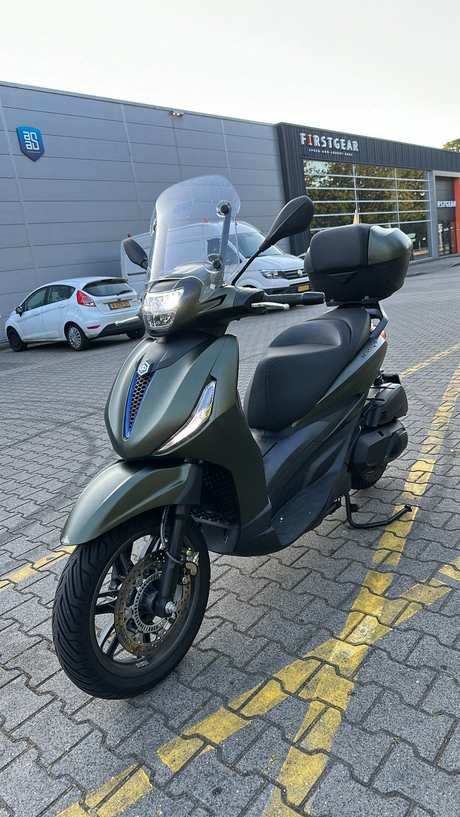 Piaggio beverly s 400 hpe — top staat! — 4 jaar garantie., Ophalen, Zo goed als nieuw, Benzine, Overige modellen