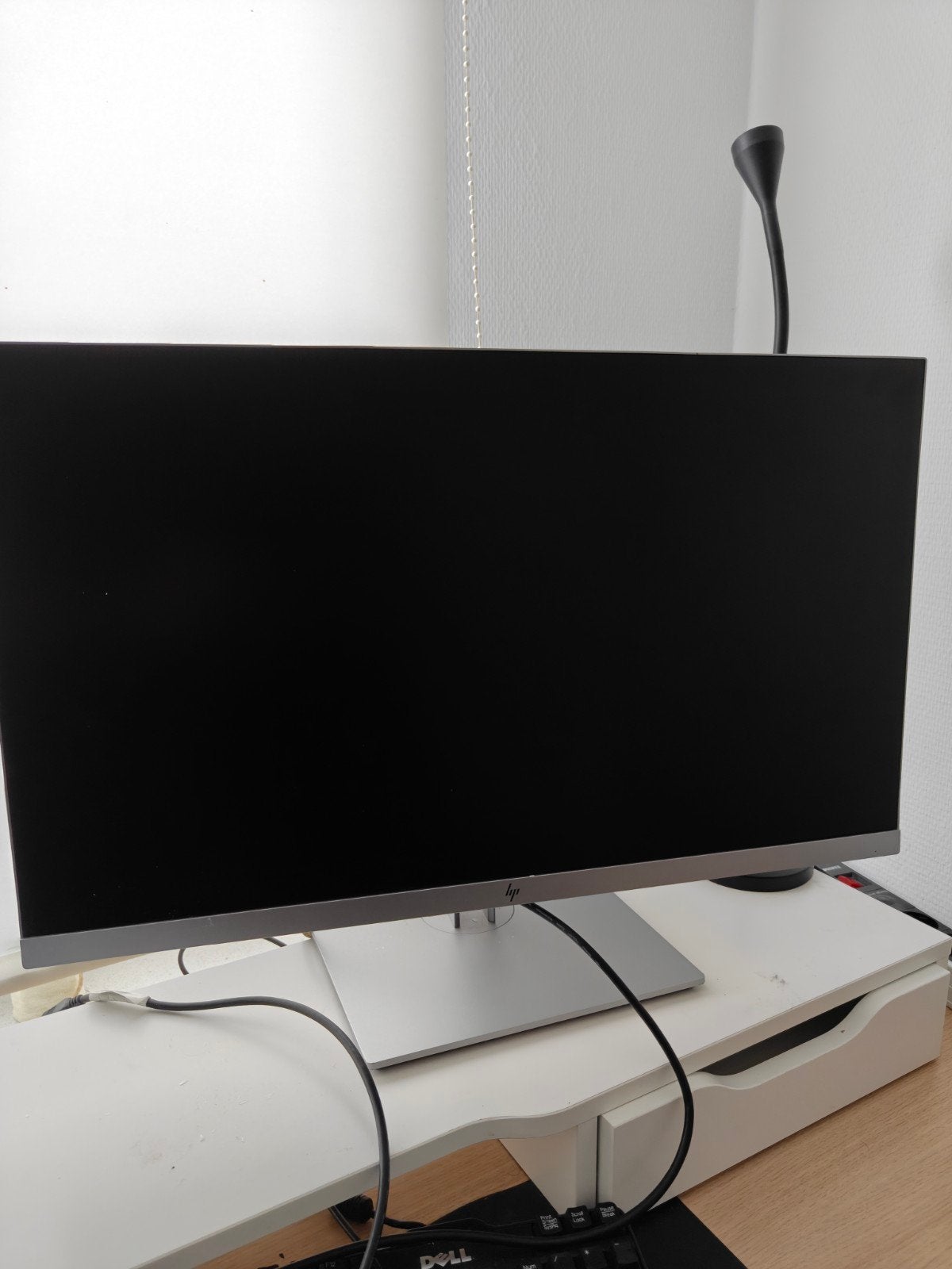 HP E273q QHD Monitor - 27 inch, Computers en Software, Ophalen, IPS, In hoogte verstelbaar, Zo goed als nieuw