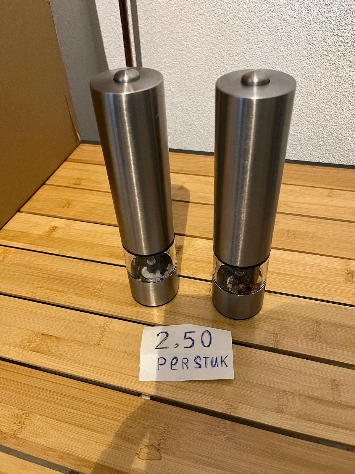 Elektrische peper- en zoutmolens (2 stuks), Zilver, Ophalen of Verzenden, Metaal, Overige merken