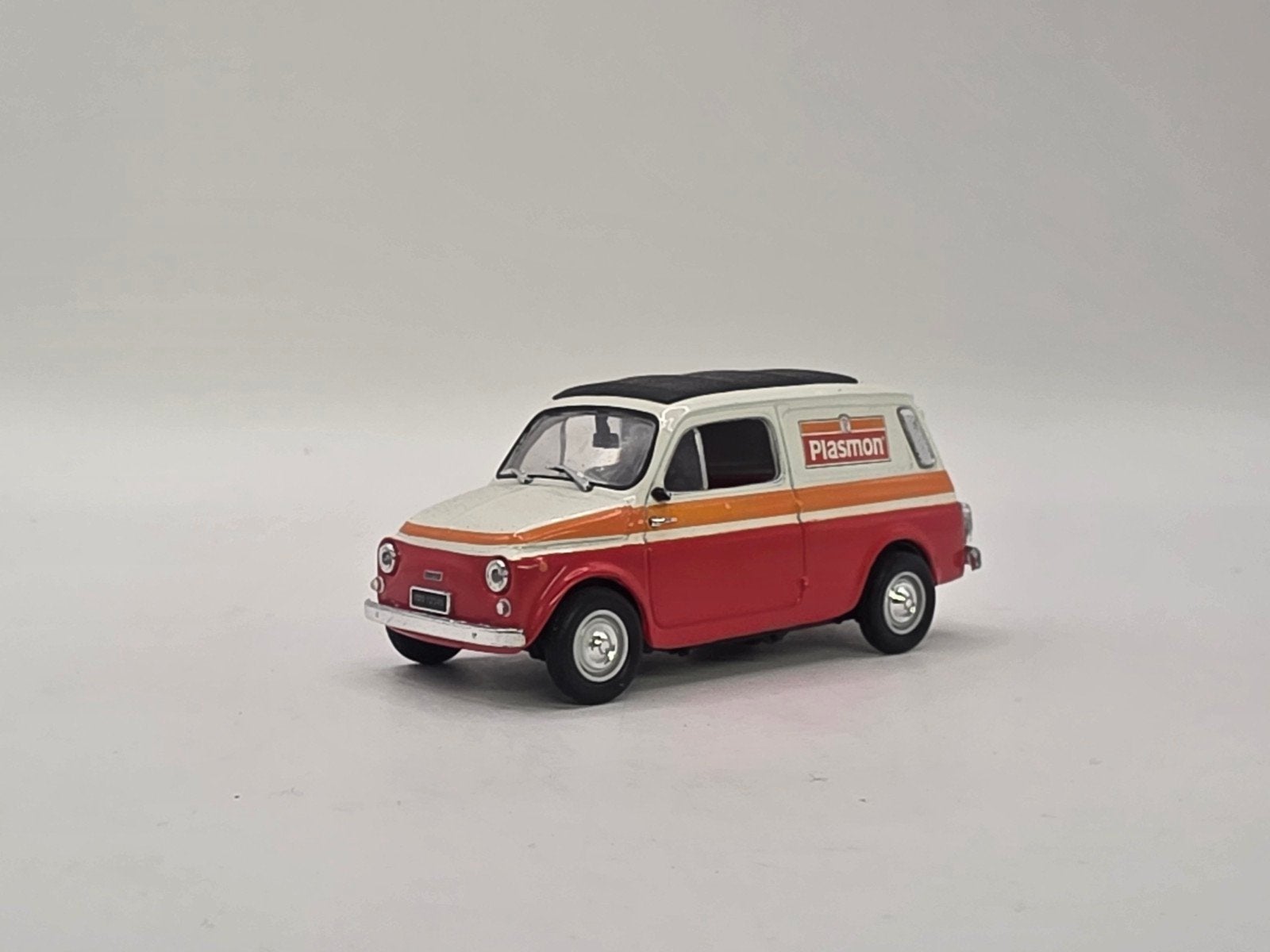 fiat 500, Hobby en Vrije tijd, Modelauto's | 1:43, Ophalen of Verzenden, Zo goed als nieuw, Auto, Overige merken