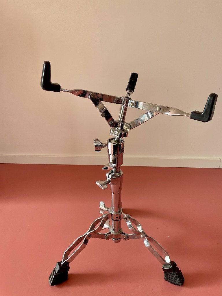 Foto 18 van Diverse statieven (Sonor, Yamaha, Pearl, Haymann)