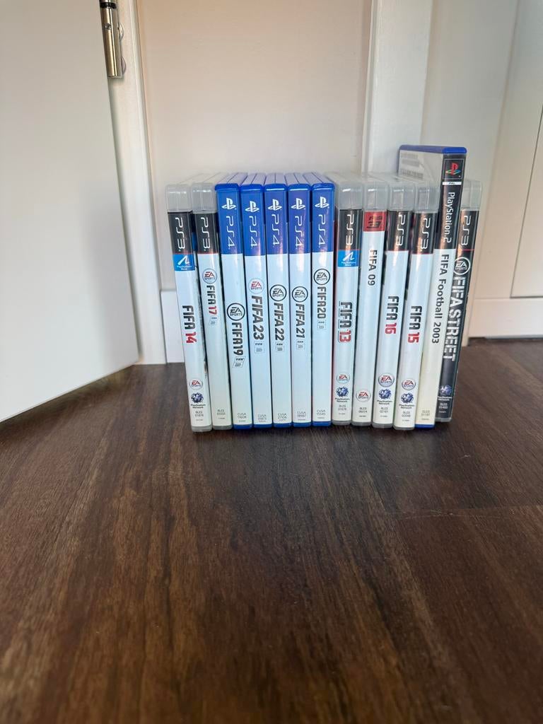 Diverse FIFA games te koop - PS3 en PS4 collectie, Spelcomputers en Games, Games | Sony PlayStation 3, Gebruikt, Eén computer